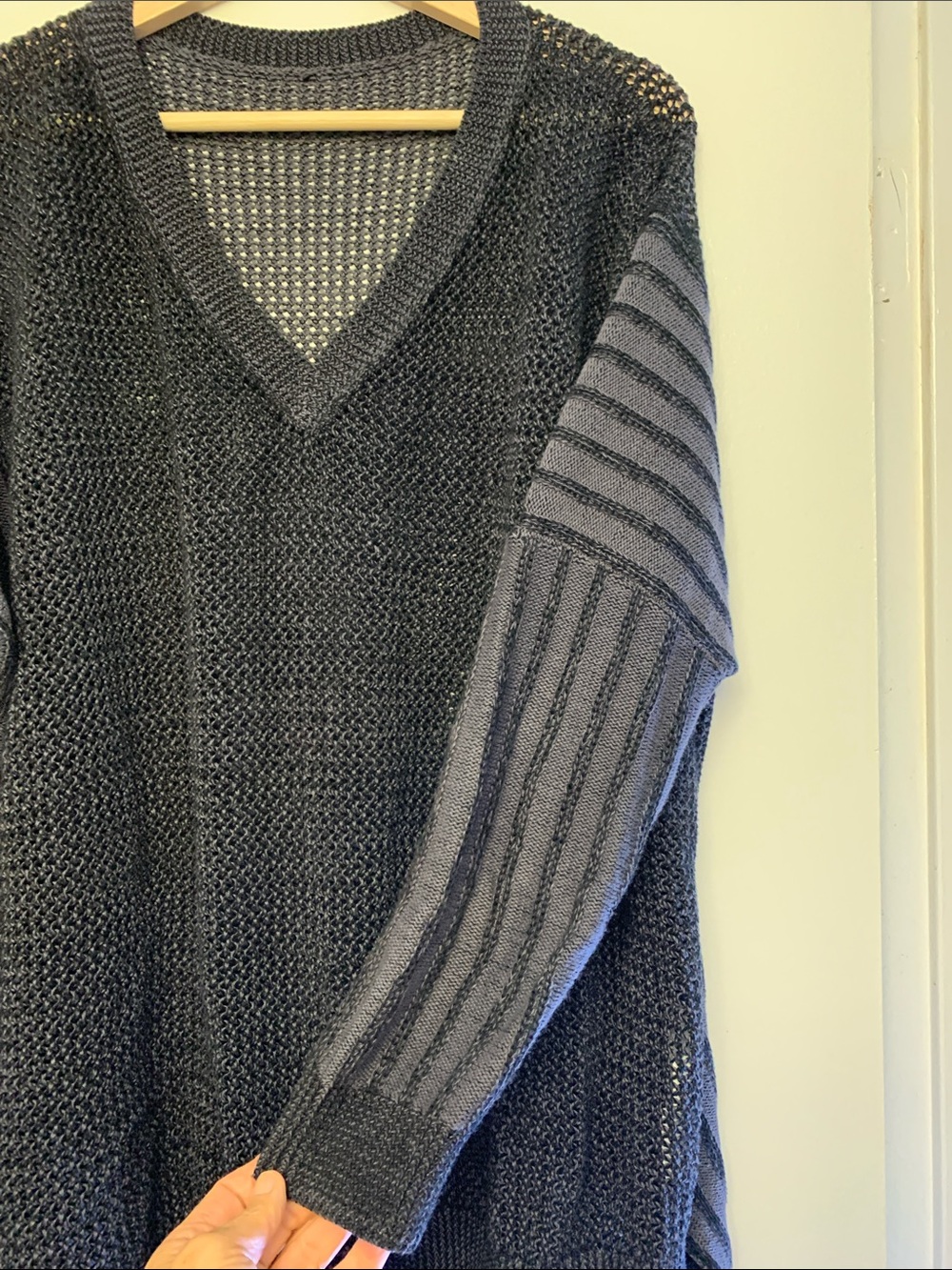 PLANET by LAUREN G gorgeous fisherman sweater cotton black- grey assymetrical - Picture 4 of 9